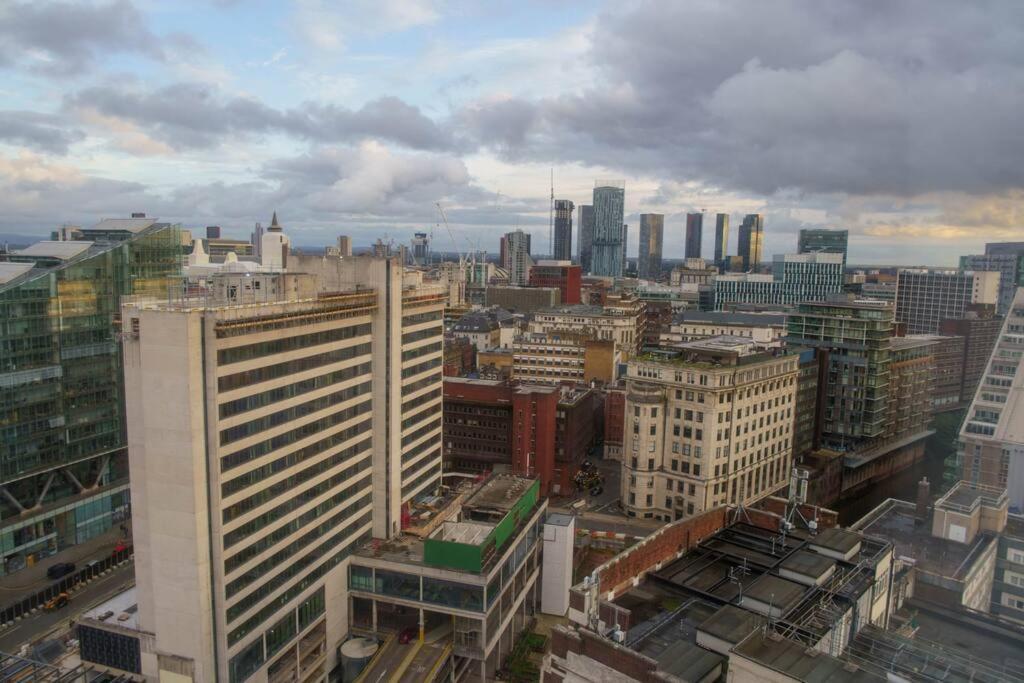 Manchester City Centre Apartment, Skyline View Exterior foto